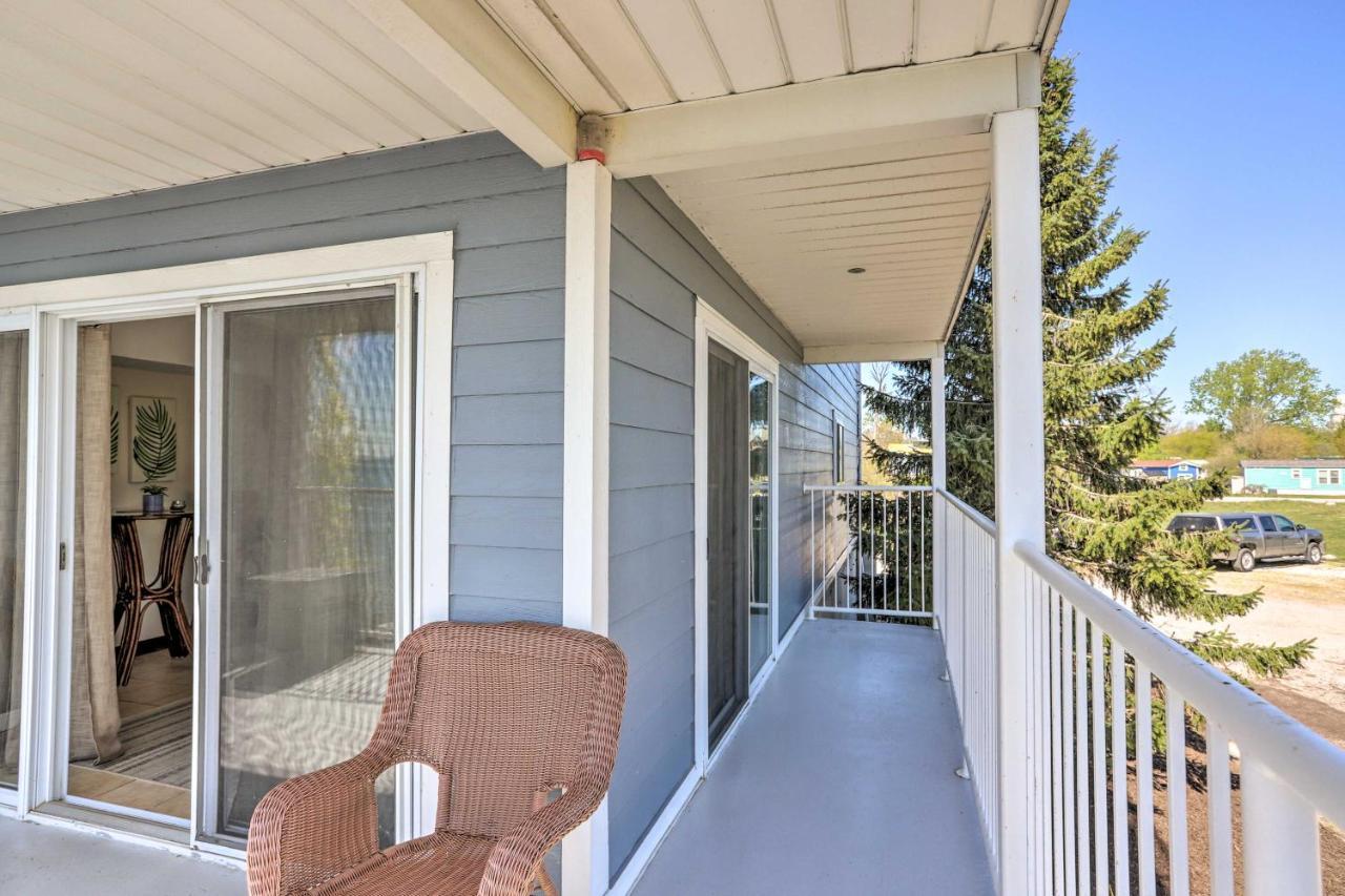 Waterfront Bass Island Retreat With Balcony And Tv Apartment Put-in-Bay Luaran gambar