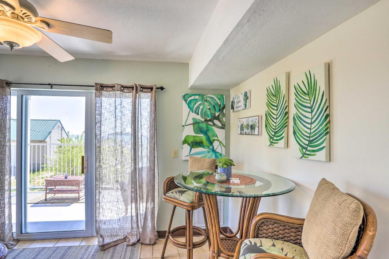 Waterfront Bass Island Retreat With Balcony And Tv Apartment Put-in-Bay Luaran gambar