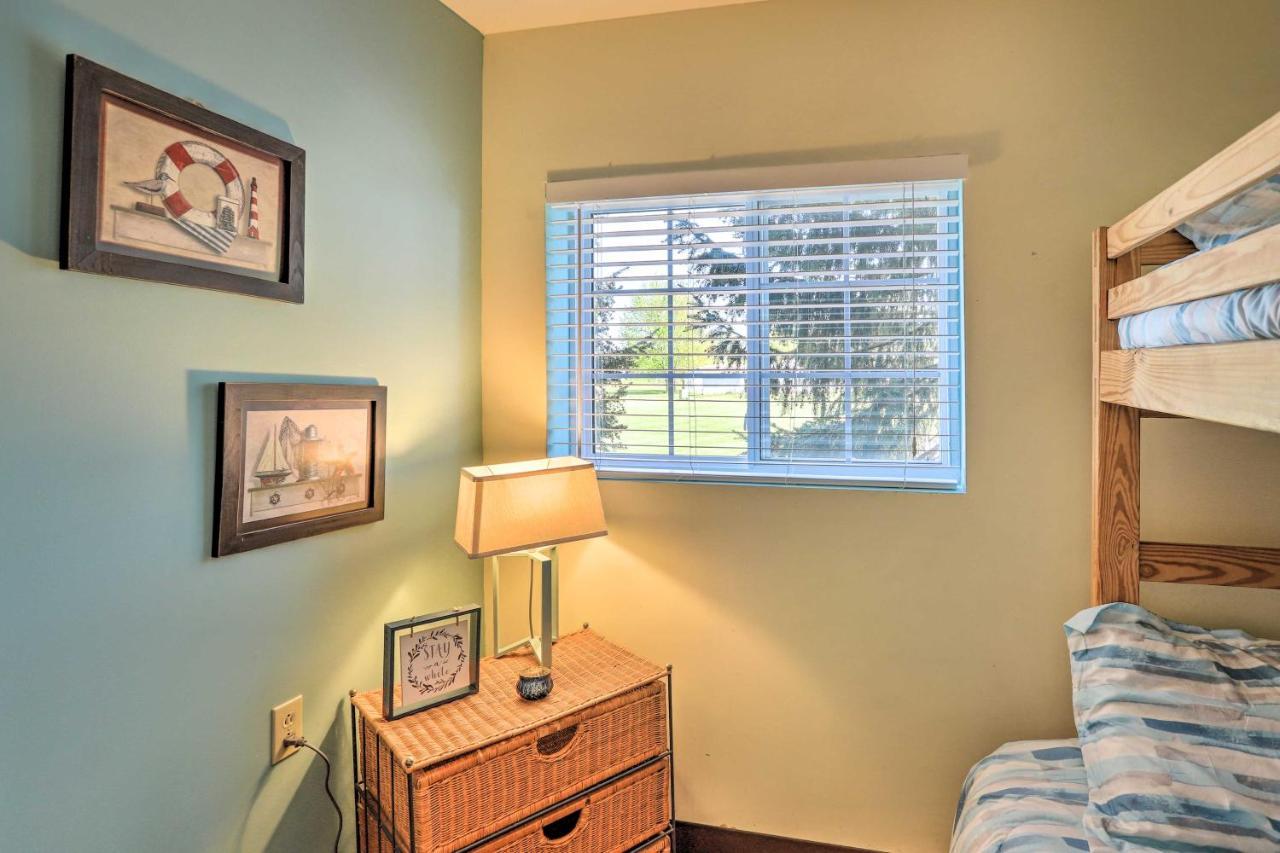 Waterfront Bass Island Retreat With Balcony And Tv Apartment Put-in-Bay Luaran gambar