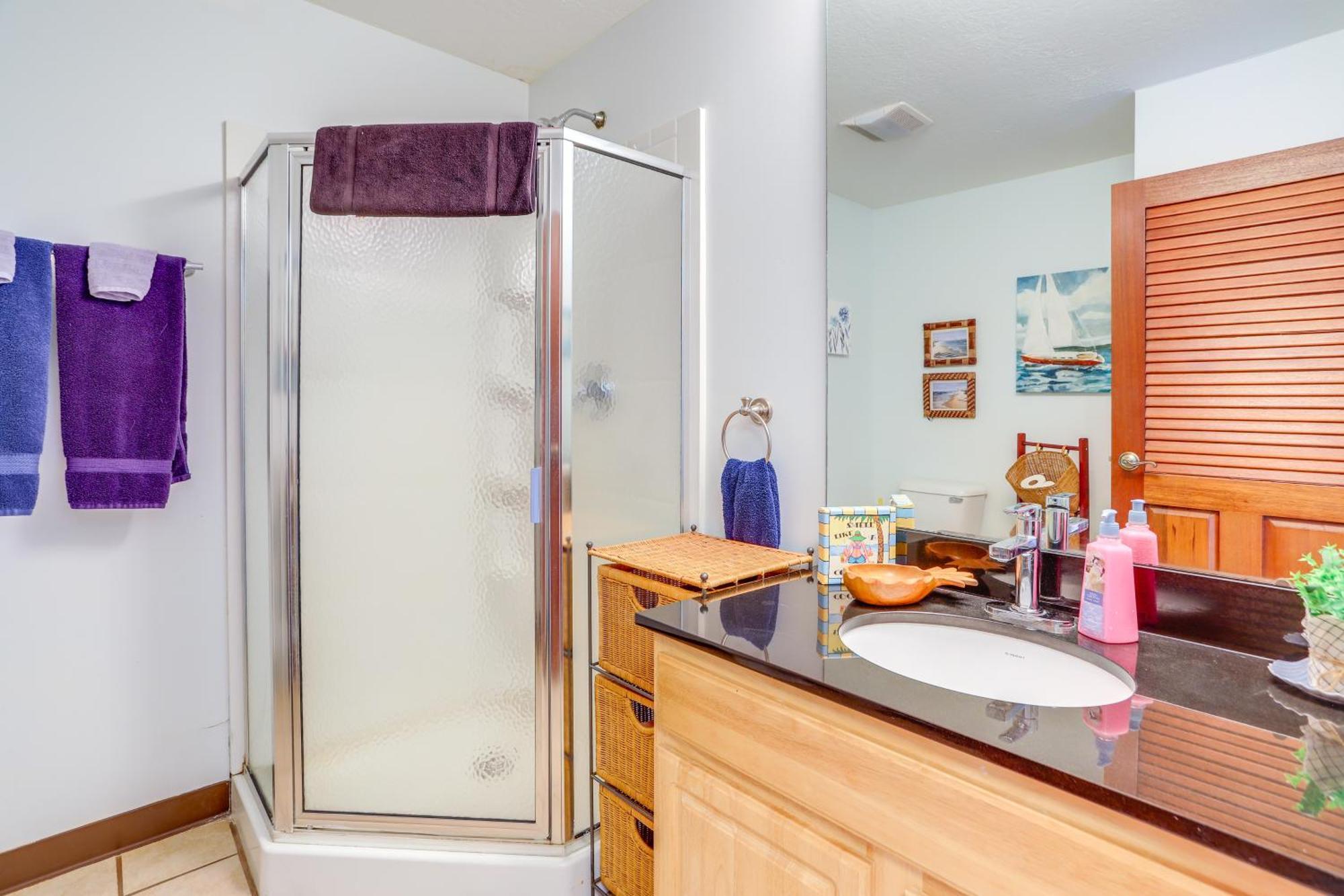 Waterfront Bass Island Retreat With Balcony And Tv Apartment Put-in-Bay Luaran gambar